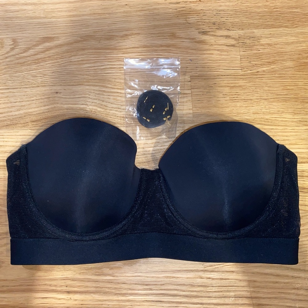 Lively smooth strapless bra, jet black